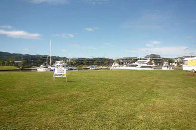 Photo of property in 10 Kelly Place, Whitianga, 3510