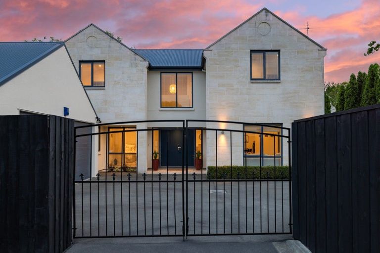 Photo of property in 142a Innes Road, St Albans, Christchurch, 8052