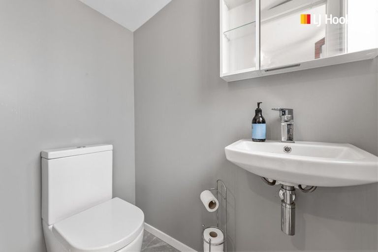 Photo of property in 142 Taieri Road, Kaikorai, Dunedin, 9010