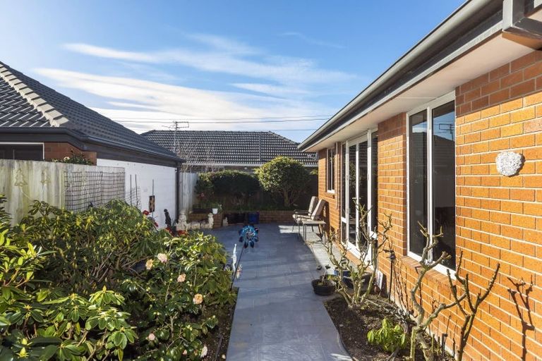 Photo of property in 4 Cherrytree Lane, Spreydon, Christchurch, 8024