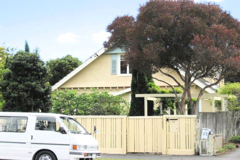 Photo of property in 23 Wiggins Street, Sumner, Christchurch, 8081