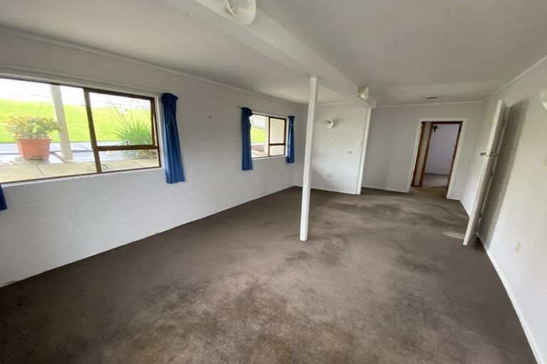 Photo of property in 17 Alamein Avenue, Belmont, Auckland, 0622