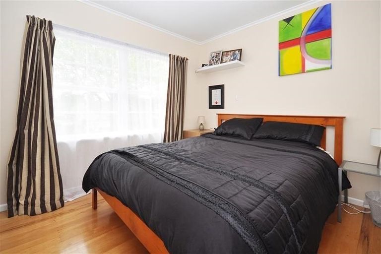 Photo of property in 53 Beechdale Crescent, Pakuranga Heights, Auckland, 2010