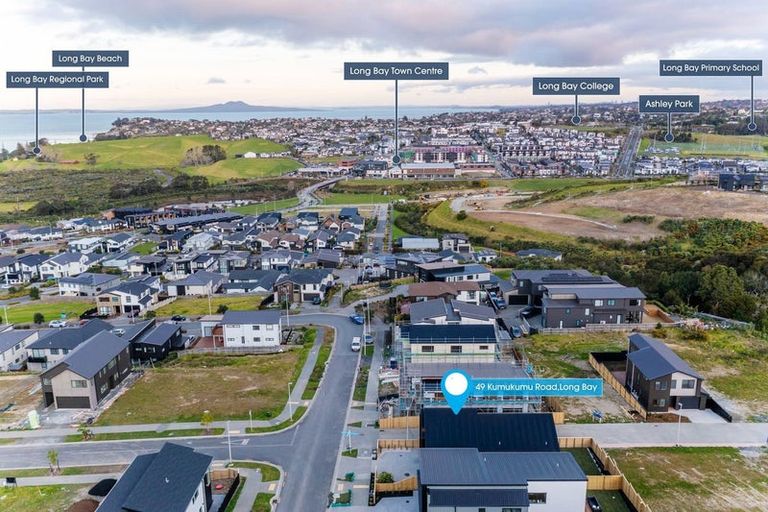 Photo of property in 49 Kumukumu Road, Long Bay, Auckland, 0630