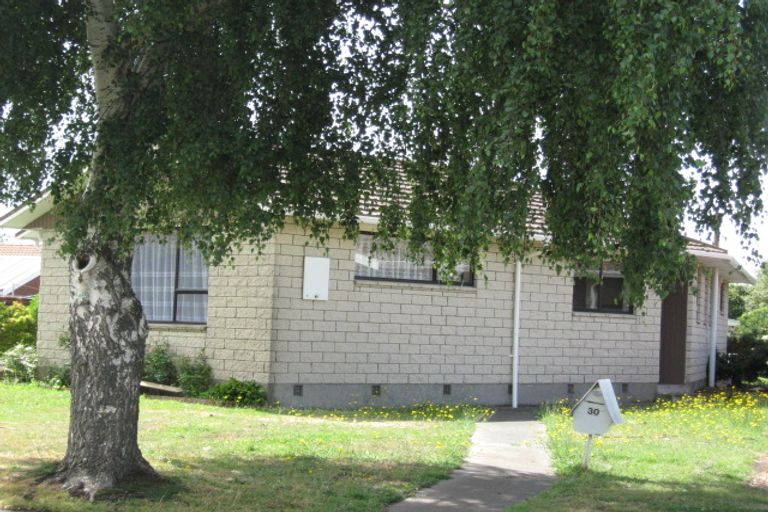 Photo of property in 30 Laing Crescent, Heathcote Valley, Christchurch, 8022