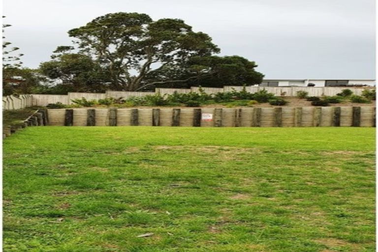 Photo of property in 2 Waititiro Rise, Stanmore Bay, Whangaparaoa, 0932