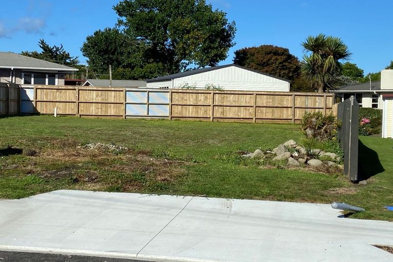 Photo of property in 1 Wheeler Place, Upper Vogeltown, New Plymouth, 4310