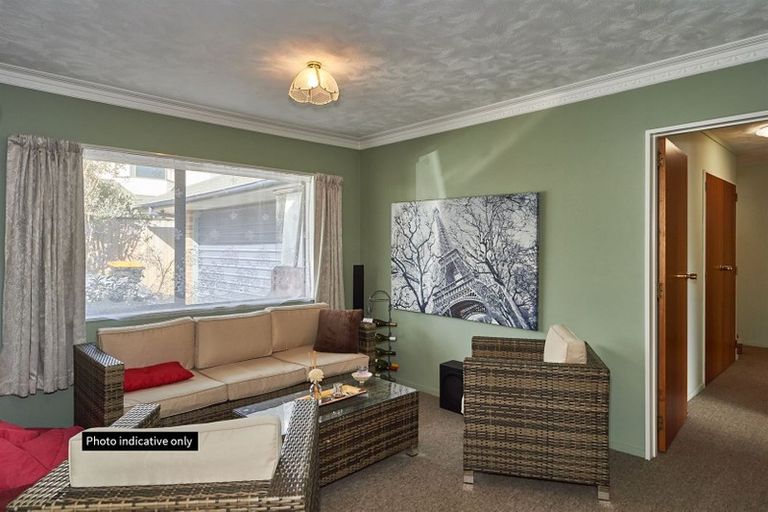 Photo of property in 7a Carow Street, Palmerston North, 4410