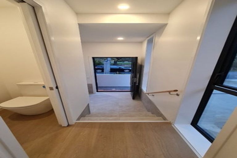 Photo of property in 3/323 Riverside Drive, Waterloo, Lower Hutt, 5011