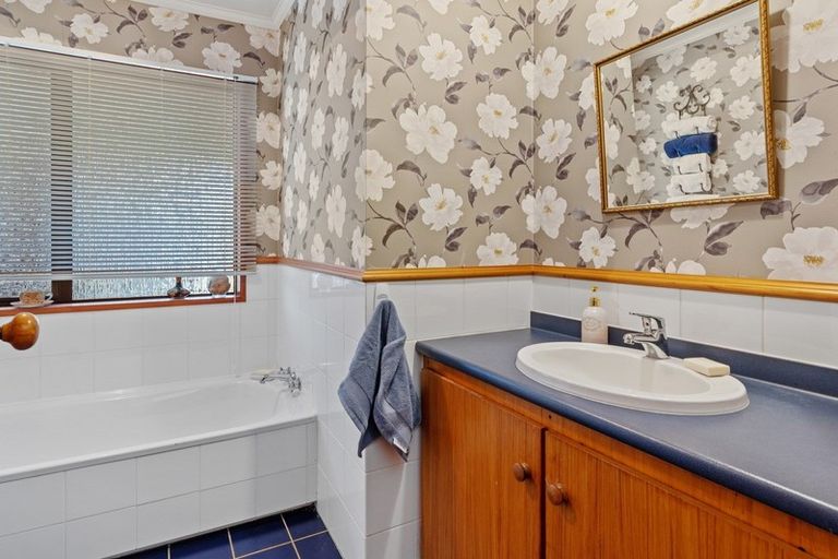 Photo of property in 8 Thackeray Street, Saint Andrews, 7988