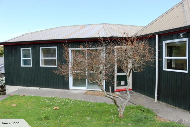 Photo of property in 36 Parkes Avenue, Saint Johns Hill, Whanganui, 4501