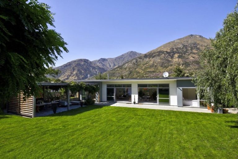 Photo of property in 26 Quill Street, Lake Hayes, Queenstown, 9304
