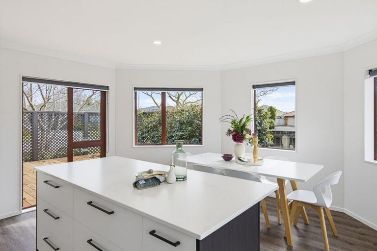 Photo of property in 4 Glen Loch Place, Paraparaumu, 5032