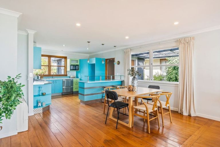 Photo of property in 79 Marine Parade, Paraparaumu Beach, Paraparaumu, 5032