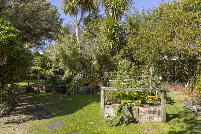 Photo of property in 3 Mahuta Road, Waitahanui, Taupo, 3378
