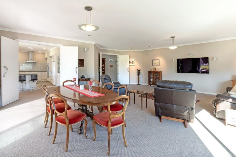 Photo of property in 690 Gladstone Road, Te Hapara, Gisborne, 4010
