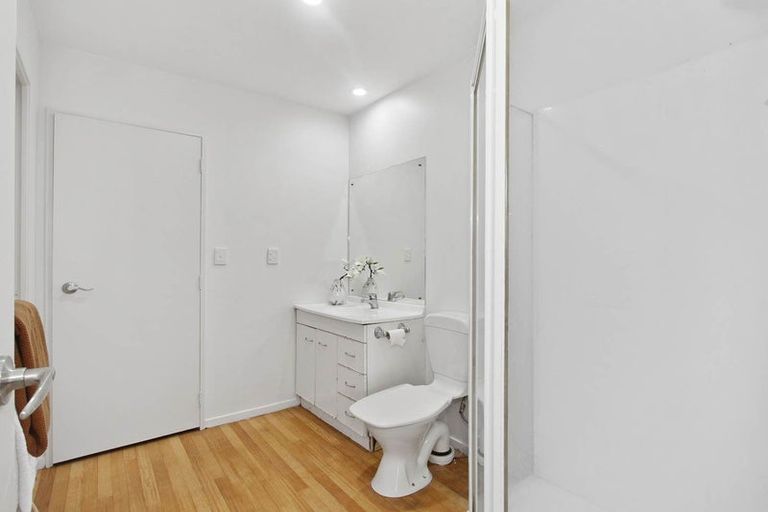 Photo of property in 52 Malaspina Place, Papatoetoe, Auckland, 2025