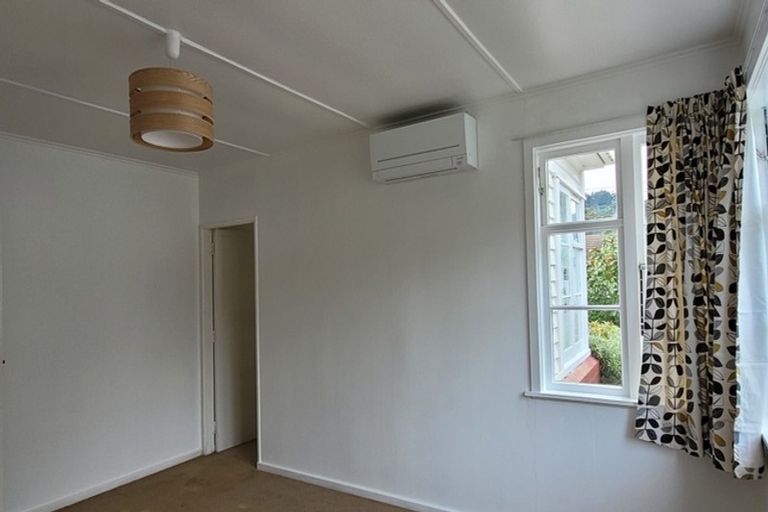 Photo of property in 3 Bryant Grove, Taita, Lower Hutt, 5011