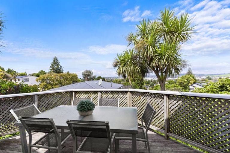 Photo of property in 130 Udys Road, Pakuranga, Auckland, 2010