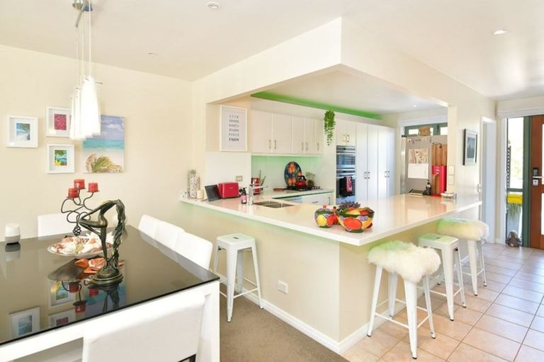 Photo of property in 134 Harbour Village Drive, Gulf Harbour, Whangaparaoa, 0930