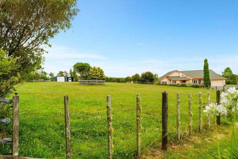 Photo of property in 320 Bawden Road, Dairy Flat, Albany, 0792