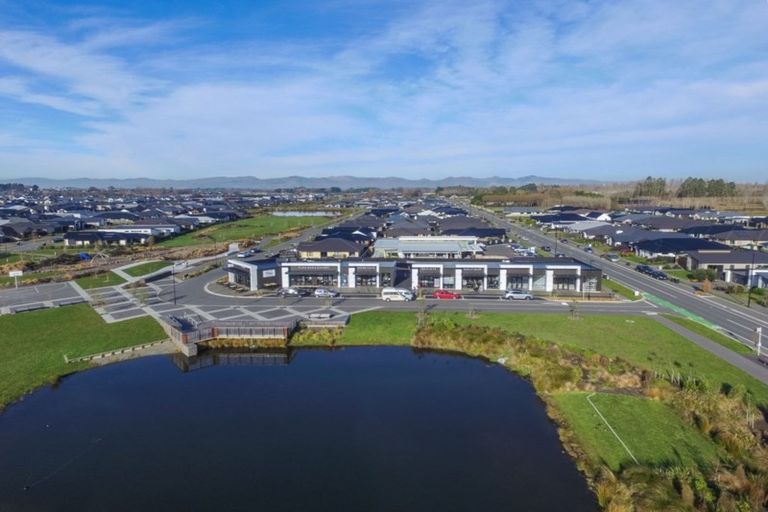 Photo of property in 22 Leader Street, Marshland, Christchurch, 8083