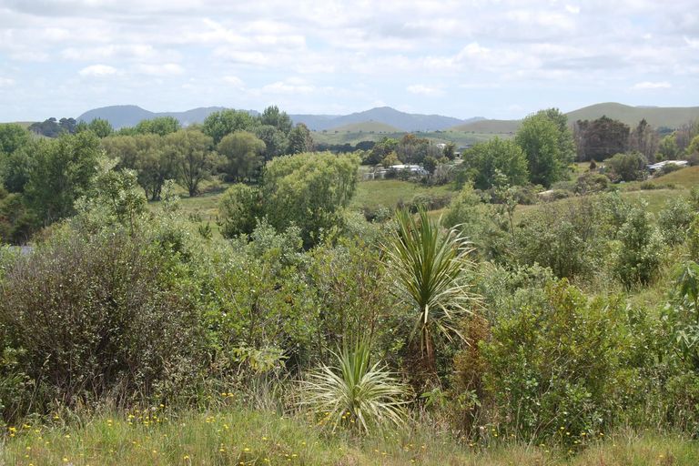 Photo of property in 960a Oneriri Road, Kaiwaka, 0573