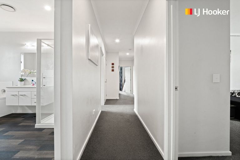 Photo of property in 32 Calluna Crescent, Mosgiel, 9024