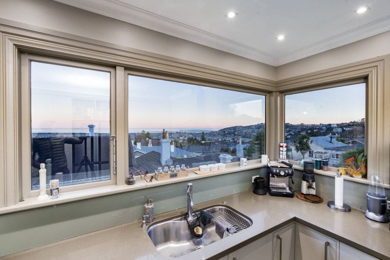 Photo of property in 101 Eglinton Road, Mornington, Dunedin, 9011