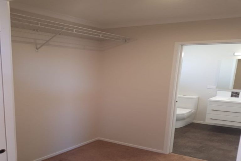 Photo of property in 18 Keene Drive, Bell Block, New Plymouth, 4312