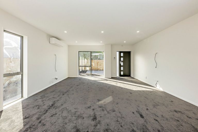 Photo of property in 28a Fernaig Street, Papakura, 2110