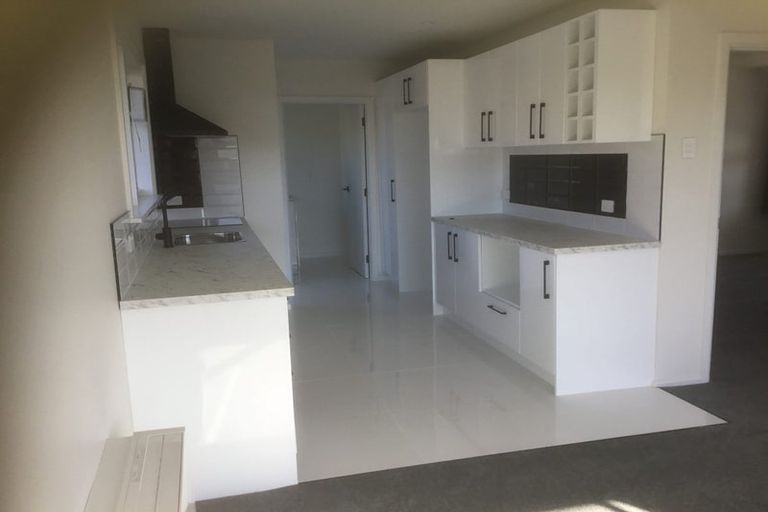 Photo of property in 54 Woolley Street, Avondale, Christchurch, 8061