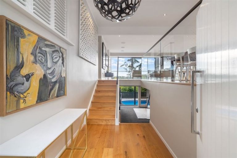 Photo of property in 2/65 Park Rise, Campbells Bay, Auckland, 0630