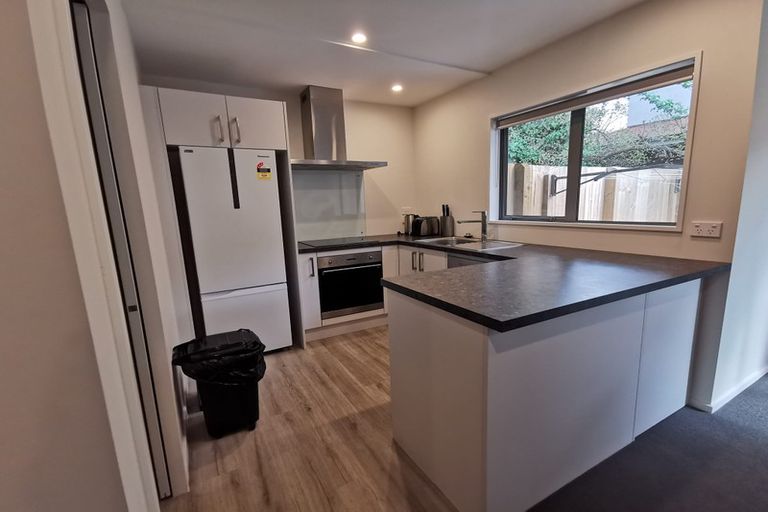 Photo of property in 2/2 Montana Avenue, Ilam, Christchurch, 8041