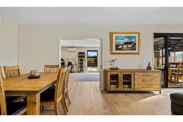 Photo of property in 4 Melville Crescent, Rolleston, 7614