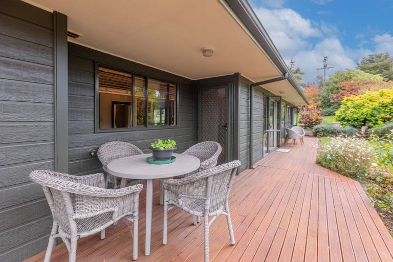 Photo of property in 2 Petersen Place, Waipukurau, 4200