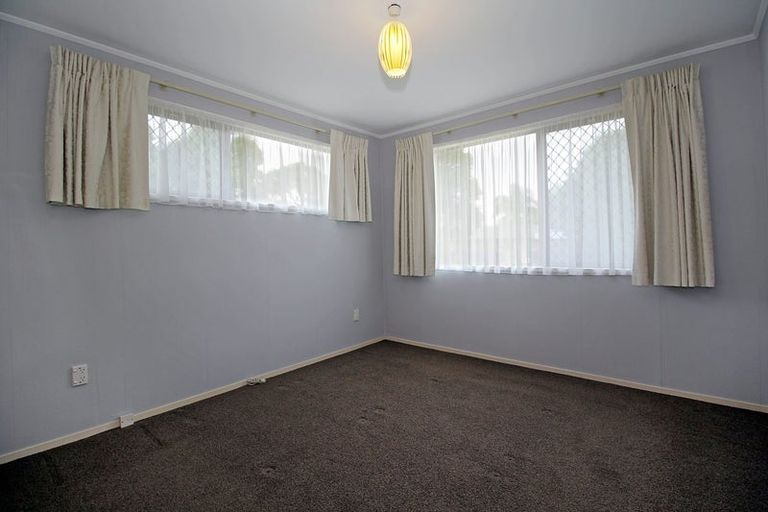 Photo of property in 10 Luanda Drive, Ranui, Auckland, 0612