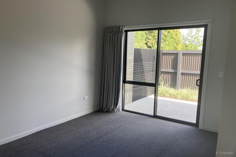 Photo of property in 8b Holmes Street, Waimate, 7924