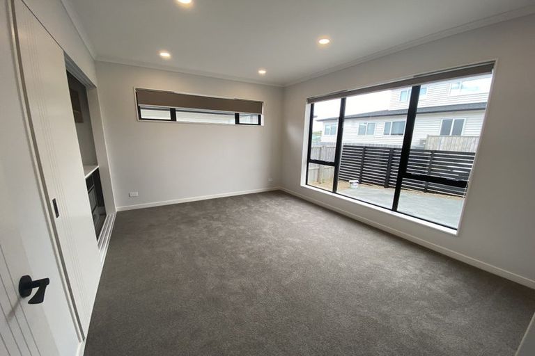 Photo of property in 26 Bine Crescent, Orewa, 0931