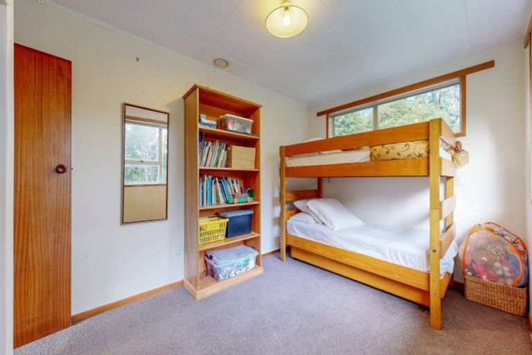 Photo of property in 15 Mangotahi Road, Thames, 3577