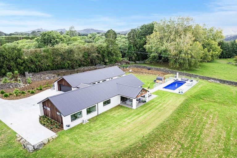 Photo of property in 747 Ngunguru Road, Glenbervie, Whangarei, 0173