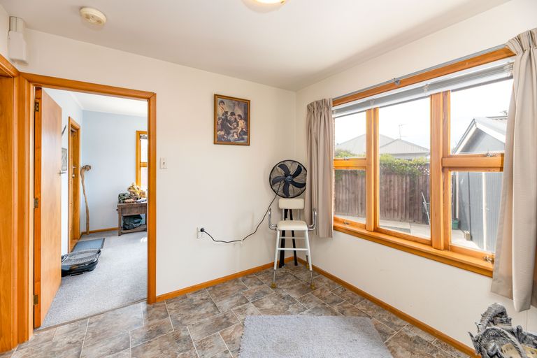 Photo of property in 59a Kerrs Road, Avonside, Christchurch, 8061