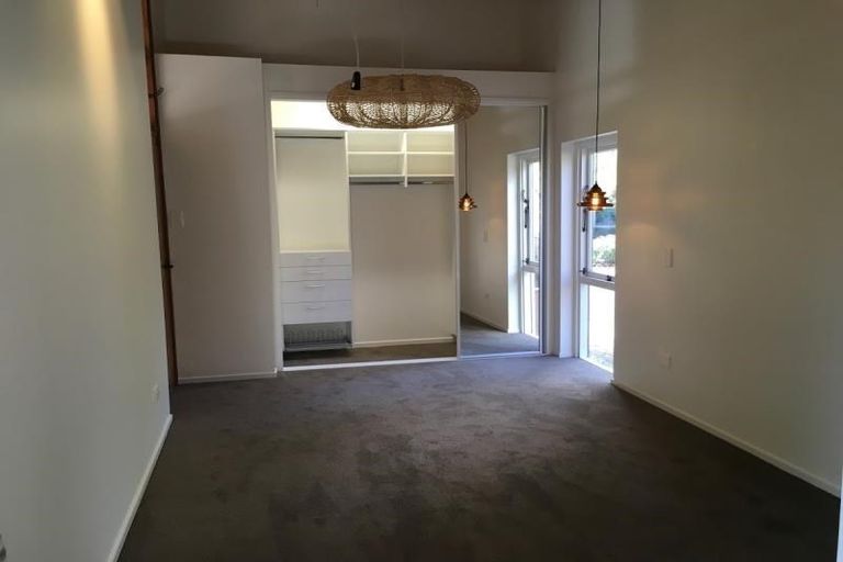 Photo of property in 49 Hawford Road, Opawa, Christchurch, 8023