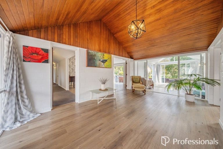 Photo of property in 20 Barton Road, Heretaunga, Upper Hutt, 5018