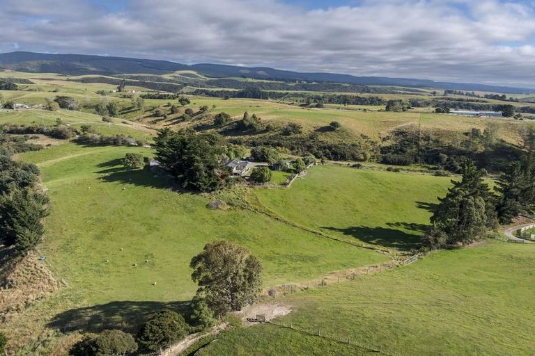 Photo of property in 83 Duncan Road, Hampden, 9410