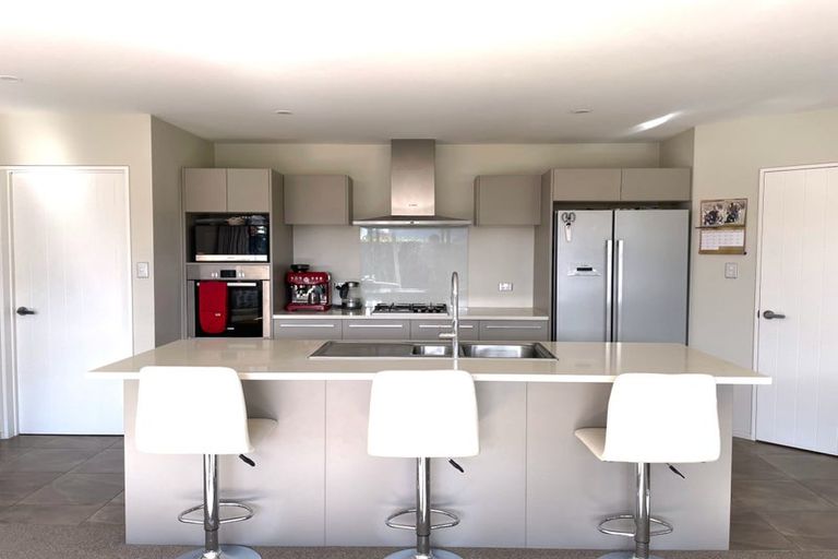 Photo of property in 16 Murphys Road, Halswell, Christchurch, 8025