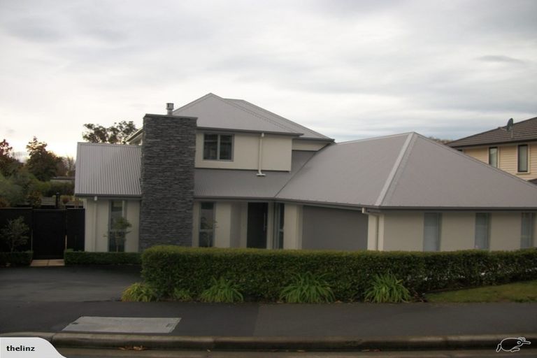 Photo of property in 15 Pentonville Close, Westmorland, Christchurch, 8025