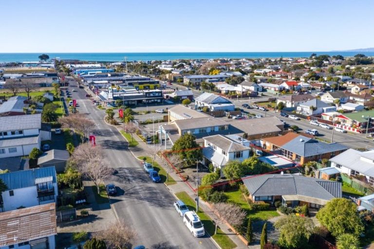 Photo of property in 155 Seaview Road, New Brighton, Christchurch, 8061