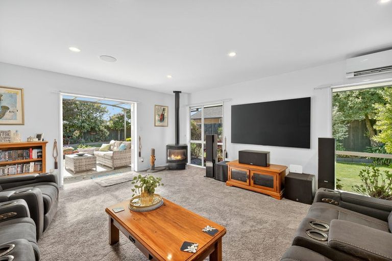 Photo of property in 4 Windward Lane, Bromley, Christchurch, 8062