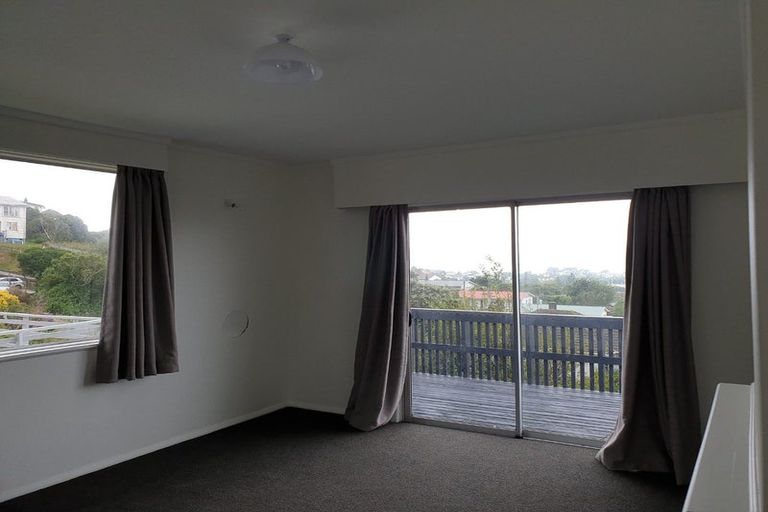 Photo of property in 12 Waiho Terrace, Elsdon, Porirua, 5022